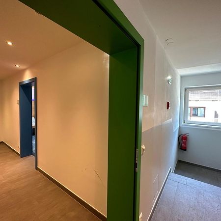 Partyhouse Harakiri Stay Different 60 Seconds To Mountains! Free Parking! Self Check-In Mayrhofen Exteriör bild