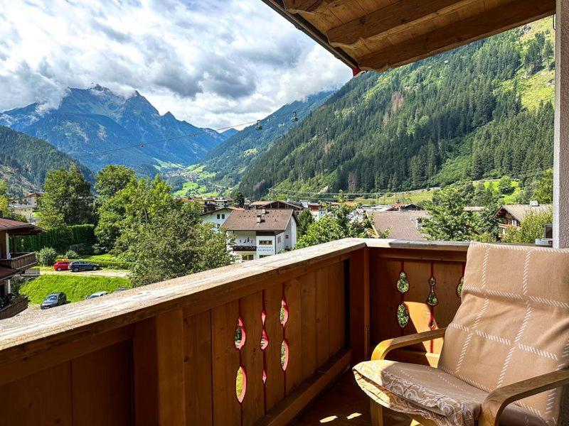 Partyhouse Harakiri Stay Different 60 Seconds To Mountains! Free Parking! Self Check-In Mayrhofen Rum bild